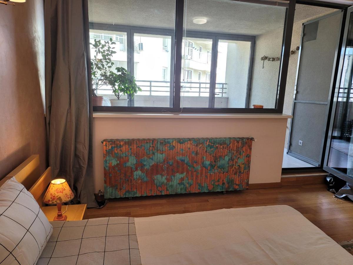 125 Sqm Family Friendly With Kids Room Bucharest Exterior photo